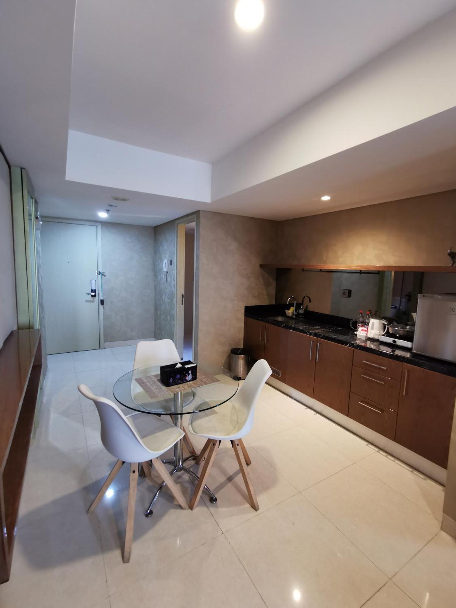 Warhol Simpang Lima Apartment